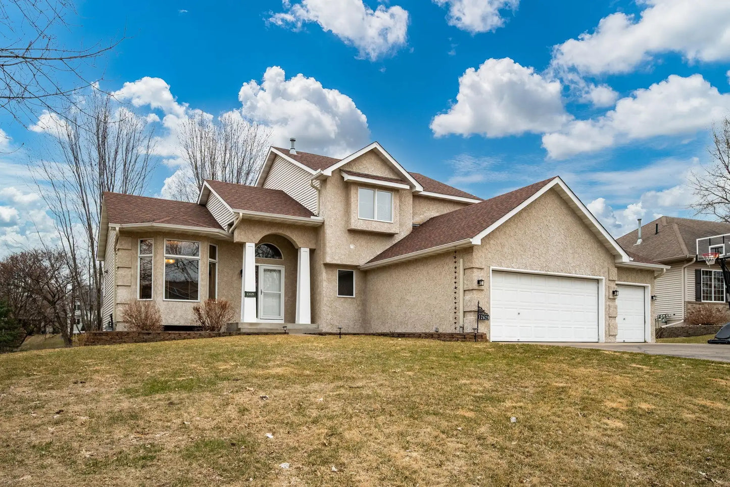 12629 Stoney Way, Eden Prairie, MN 55347